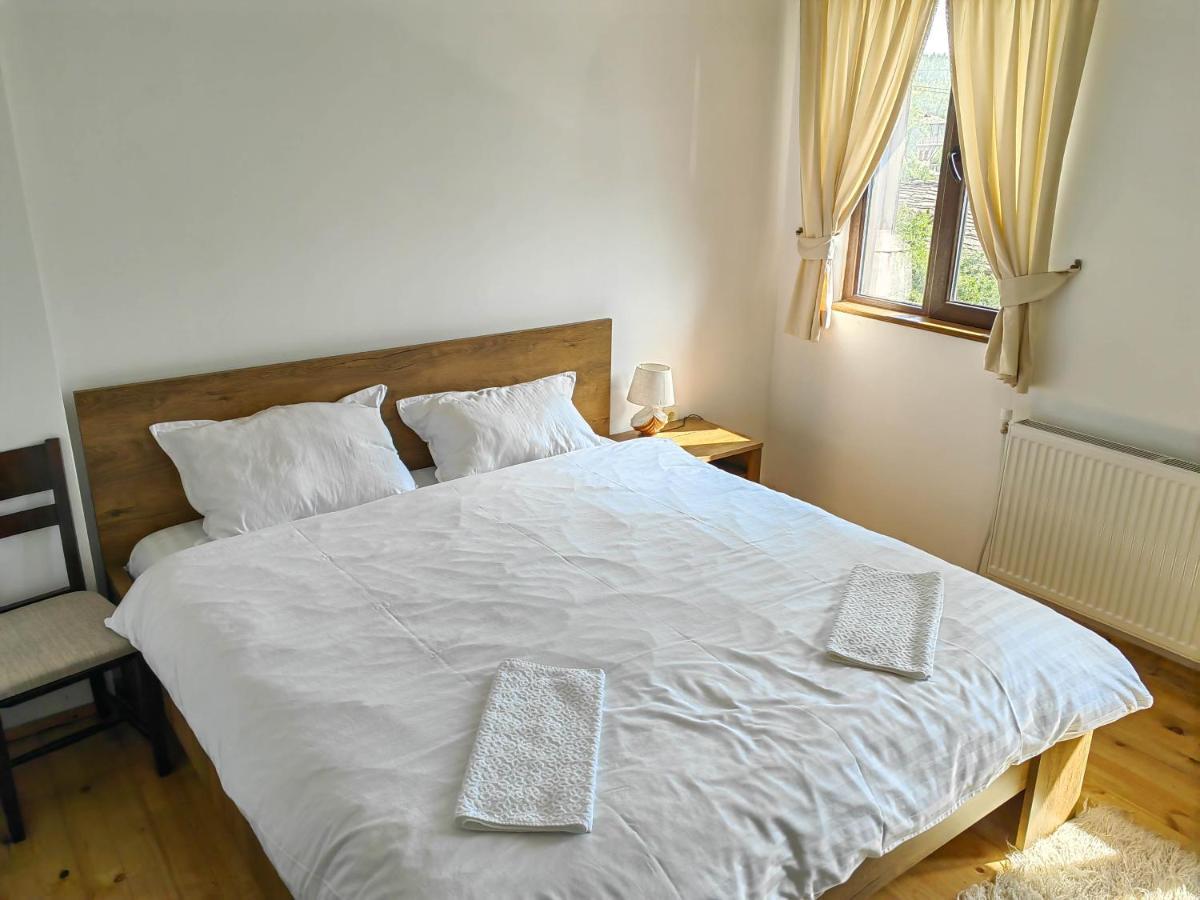 Rimovata Kashta Guest House Leshten Exterior photo