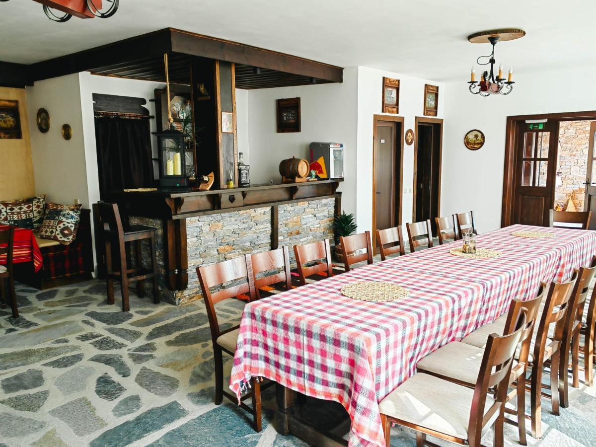 Rimovata Kashta Guest House Leshten Exterior photo
