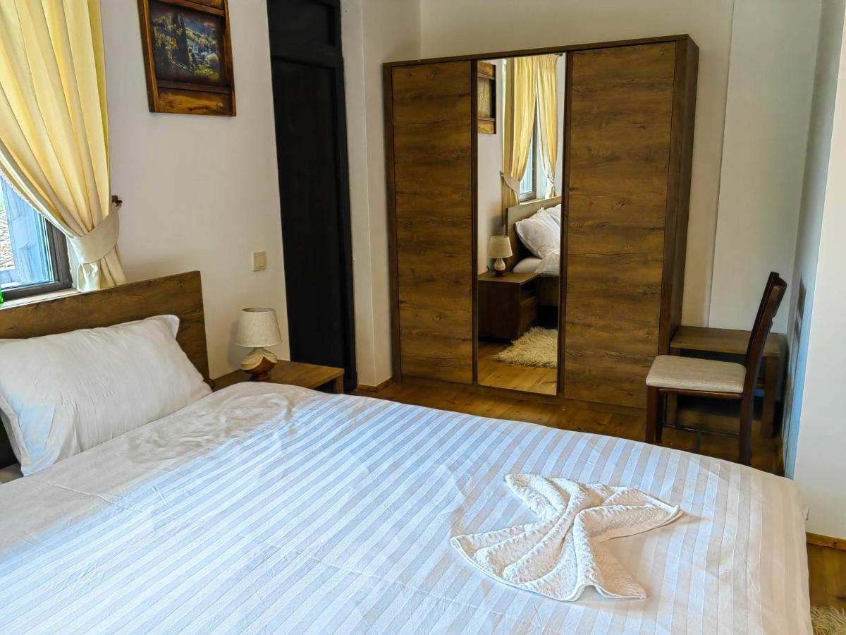 Rimovata Kashta Guest House Leshten Exterior photo