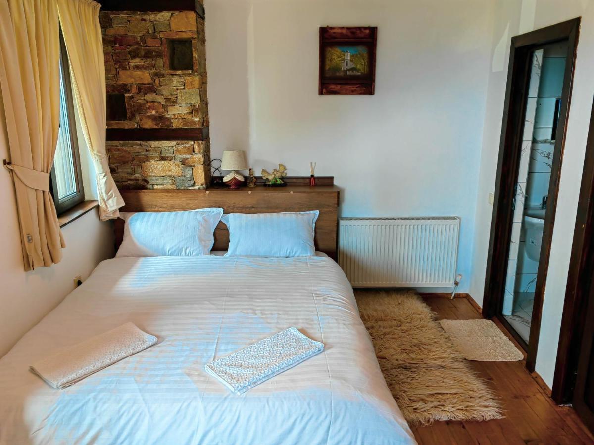 Rimovata Kashta Guest House Leshten Exterior photo